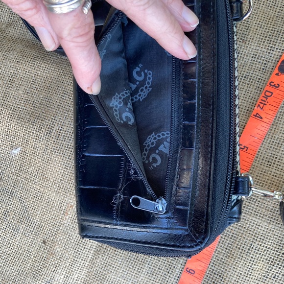 M. C. Marc Chantal wallet with crossbody strap - Picture 5 of 6